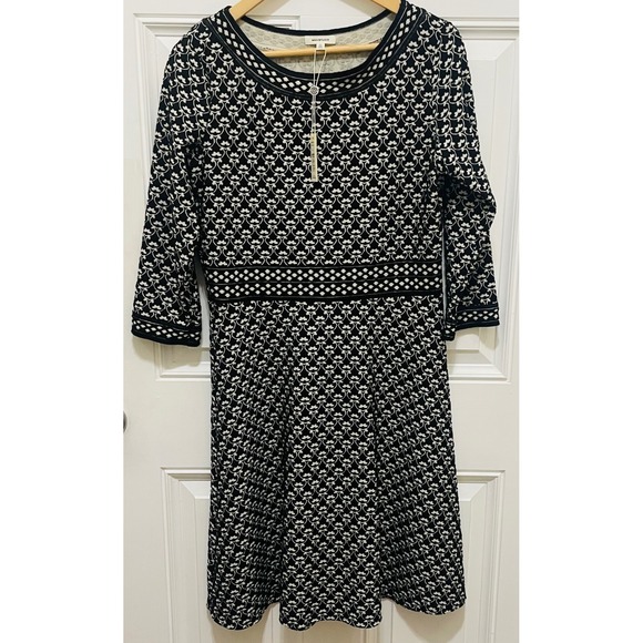 Max Studio Dresses & Skirts - Max Studio Knit Dress Black White‎ Patterned 3/4 Sleeve Career Casual L